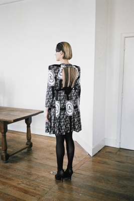 http://www.paulinehisbacq.com/files/gimgs/23_morsure3.jpg
